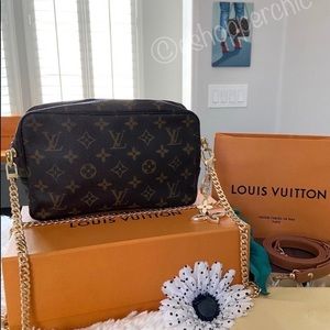 ❤️Rare Vintage LV Cosmetic Crossbody Bag Purse EUC